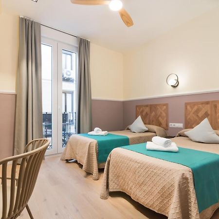Hostal Evoke Madrid Eksteriør billede
