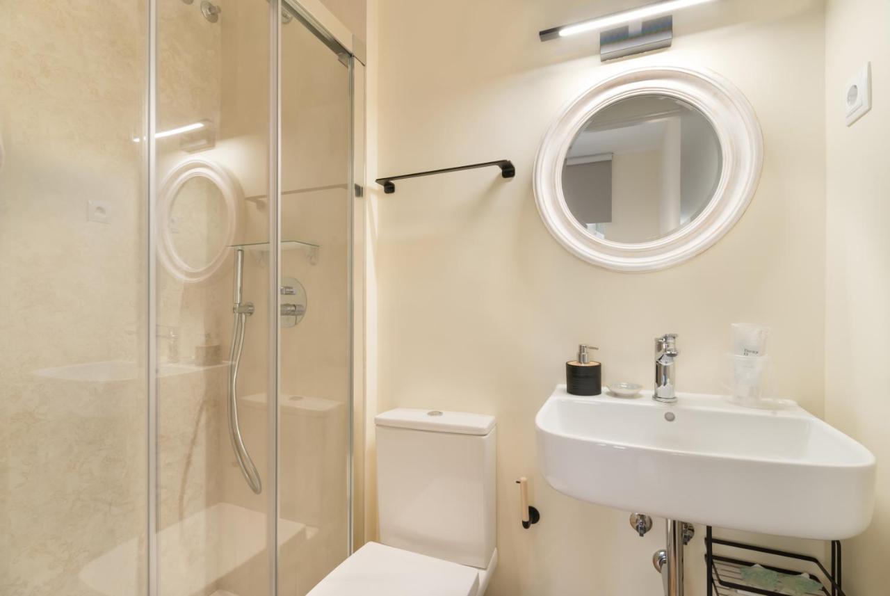 Hostal Evoke Madrid Eksteriør billede