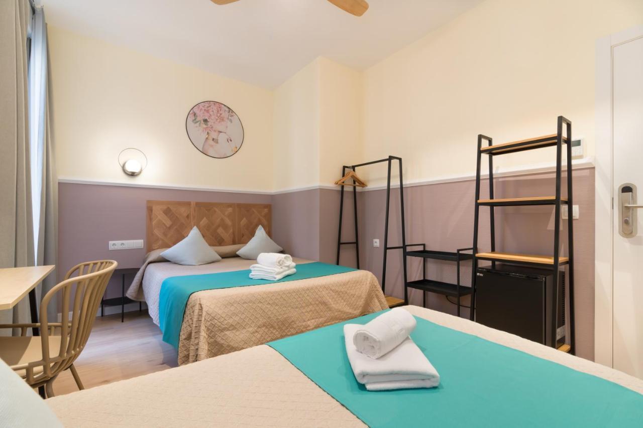 Hostal Evoke Madrid Eksteriør billede