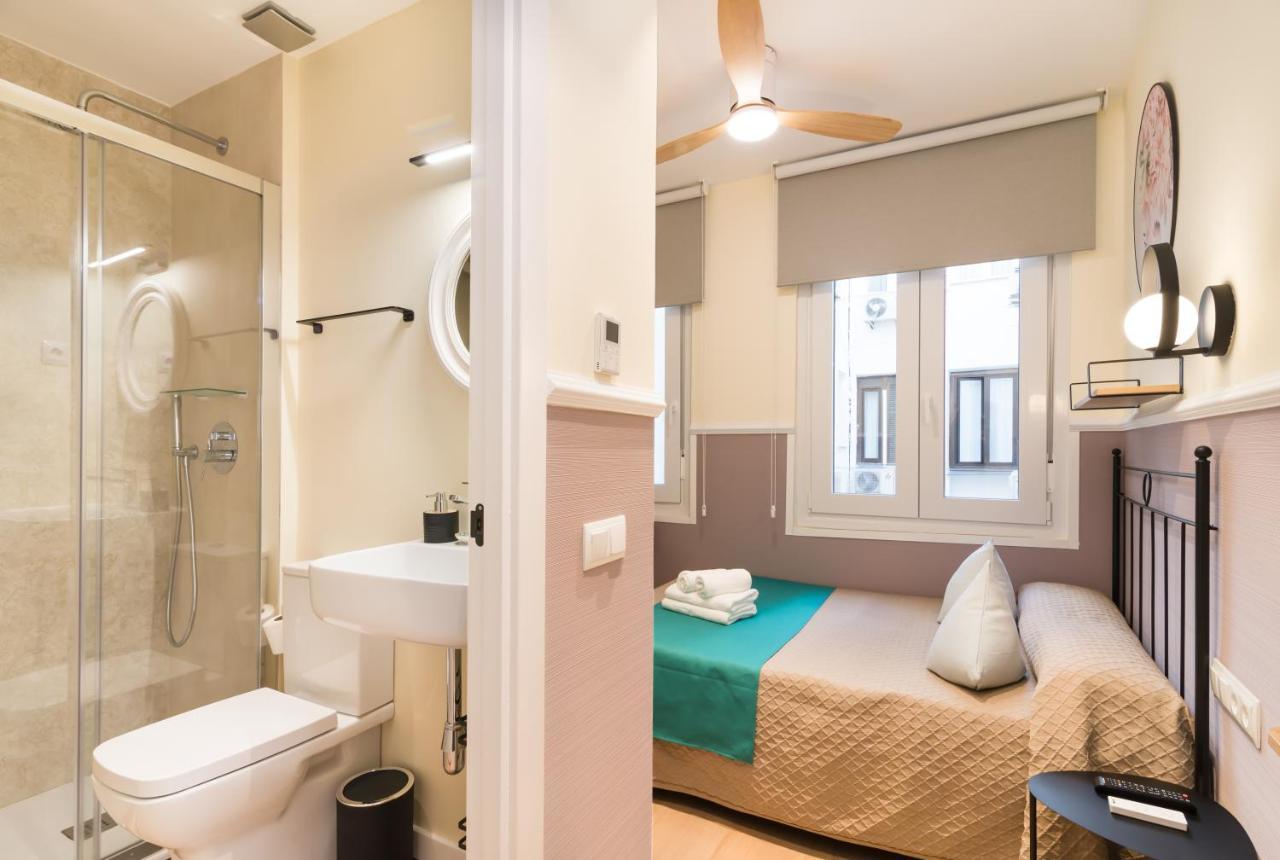Hostal Evoke Madrid Eksteriør billede