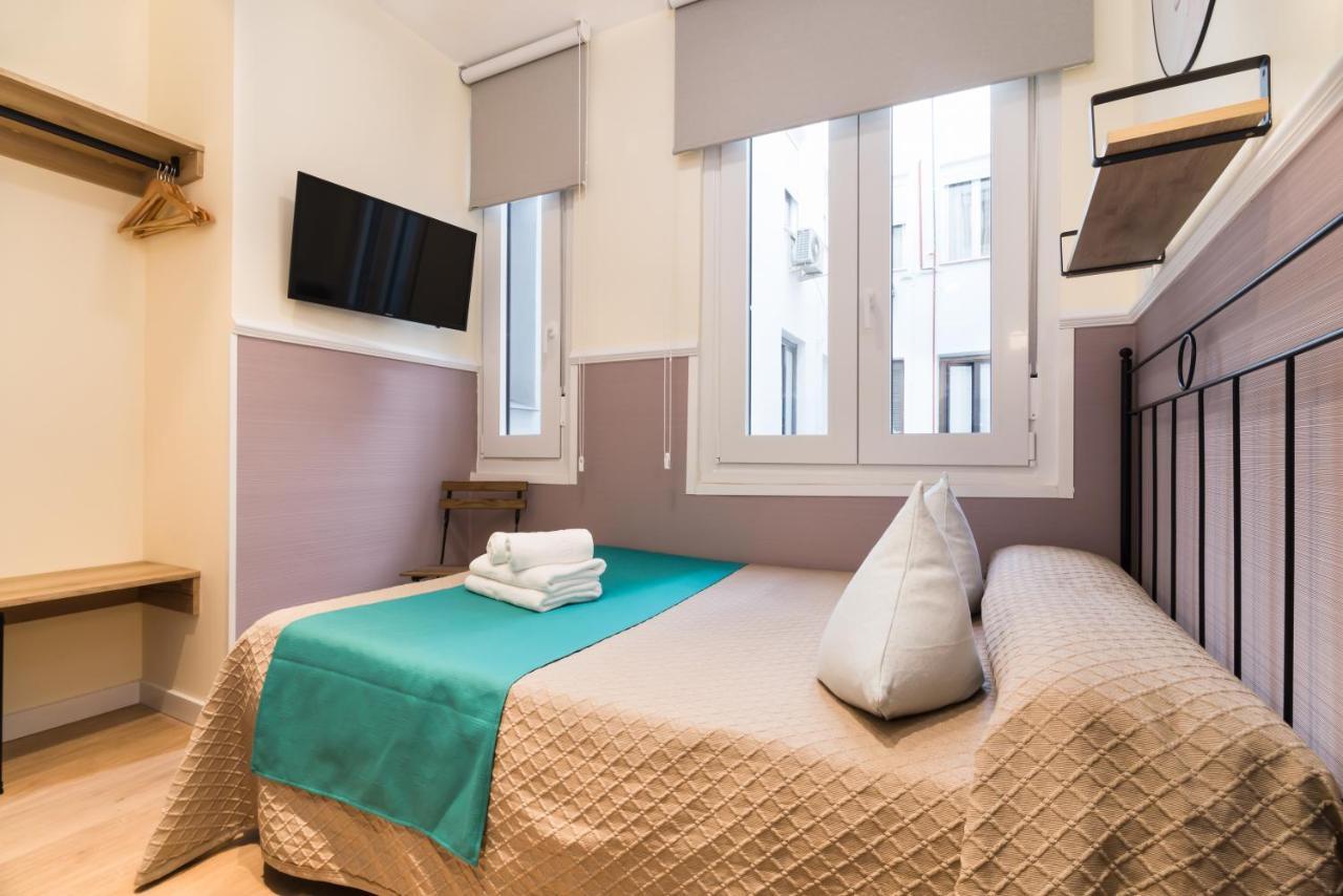 Hostal Evoke Madrid Eksteriør billede