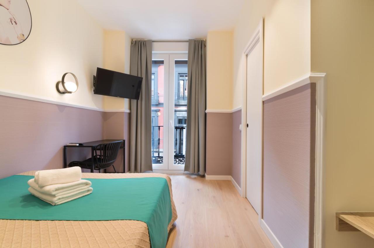 Hostal Evoke Madrid Eksteriør billede