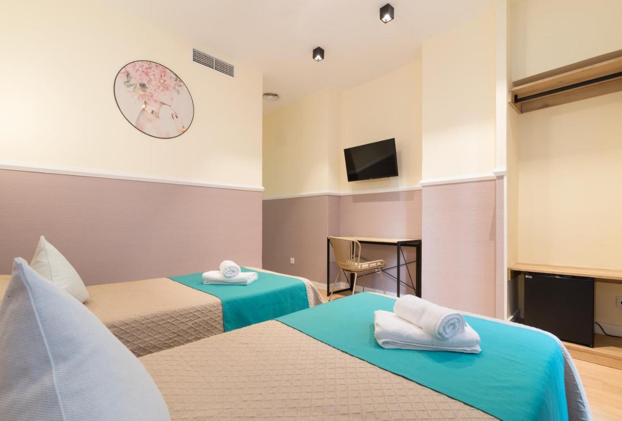 Hostal Evoke Madrid Eksteriør billede