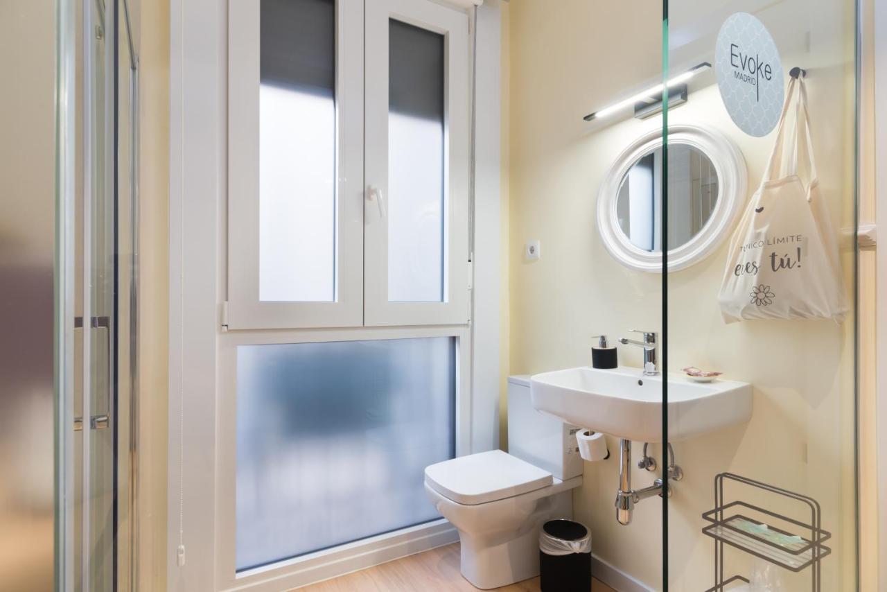 Hostal Evoke Madrid Eksteriør billede