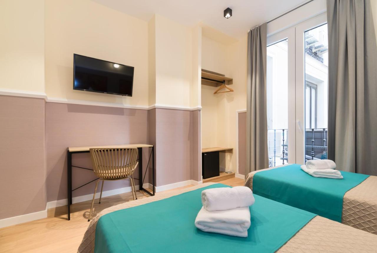 Hostal Evoke Madrid Eksteriør billede