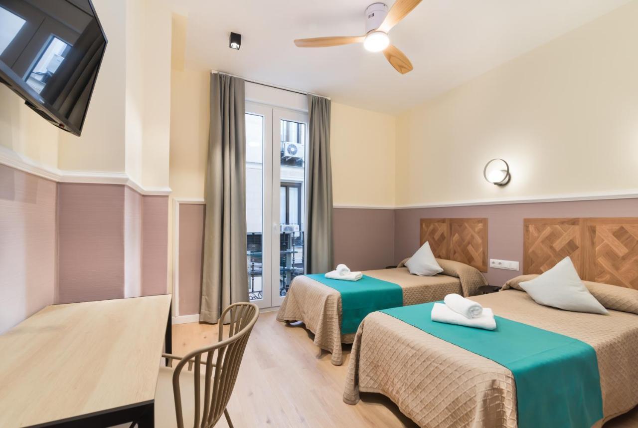 Hostal Evoke Madrid Eksteriør billede