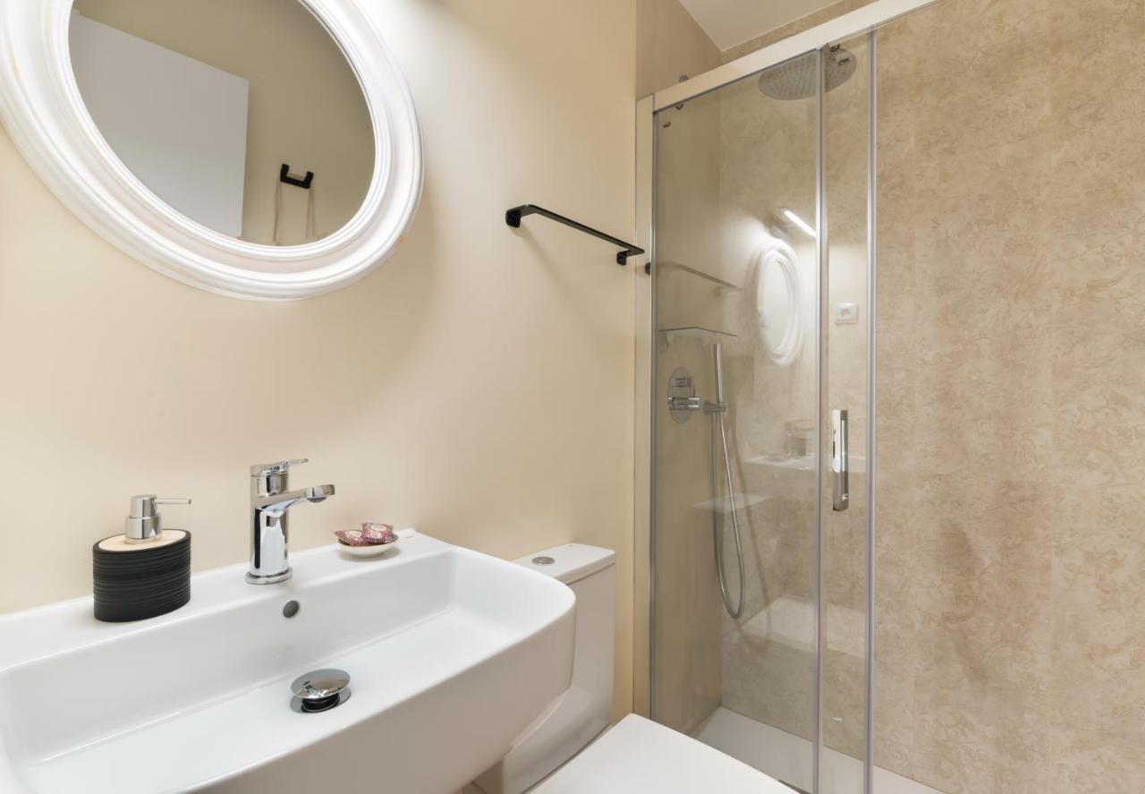 Hostal Evoke Madrid Eksteriør billede